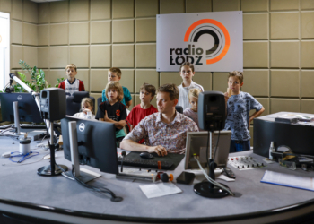 Wakacyjna przygoda dla najmłodszych w Radiu Łódź. Ruszyła kolejna edycja Akademii Młodego Radiowca [ZDJĘCIA]
