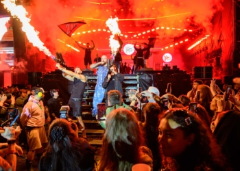 Drugi dzień Łódź Summer Festival rozpoczęty. Timbaland, Bedoes 2115 i Justyna Steczkowska na scenach, bramki zostały zamknięte [ZDJĘCIA]