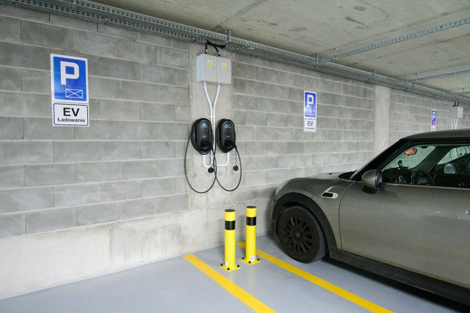 Kolejny parking wielopoziomowy otwarty fot Sebastian Szwajkowski Kolejny parking wielopoziomowy otwarty fot Sebastian Szwajkowski