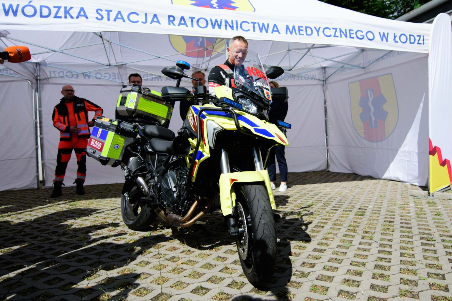 Motoambulans dla WSRM fot Sebastian Szwajkowski 16