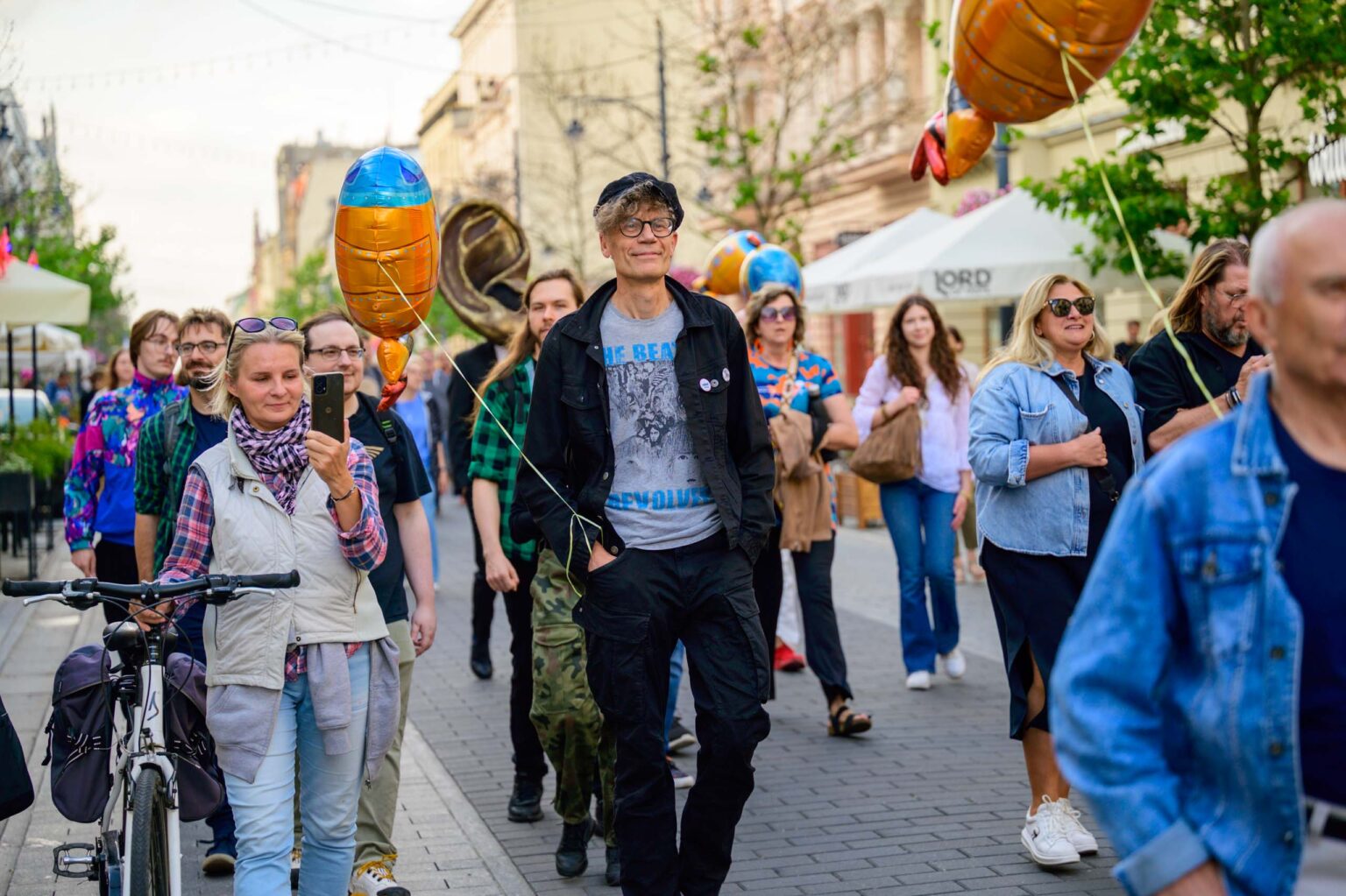 Parada Żółtej Łodzi Podwodnej fot Sebastian Szwajkowski (4) Parada Zoltej Lodzi Podwodnej fot Sebastian Szwajkowski 4