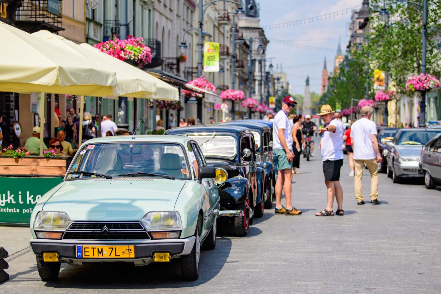 Parada zabytkowych Citroenow fot Sebastian Szwajkowski 15