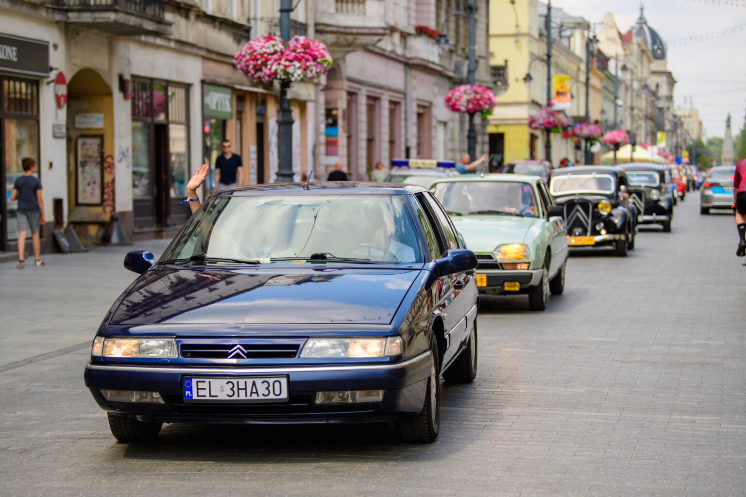 Parada zabytkowych Citroenow fot Sebastian Szwajkowski 20