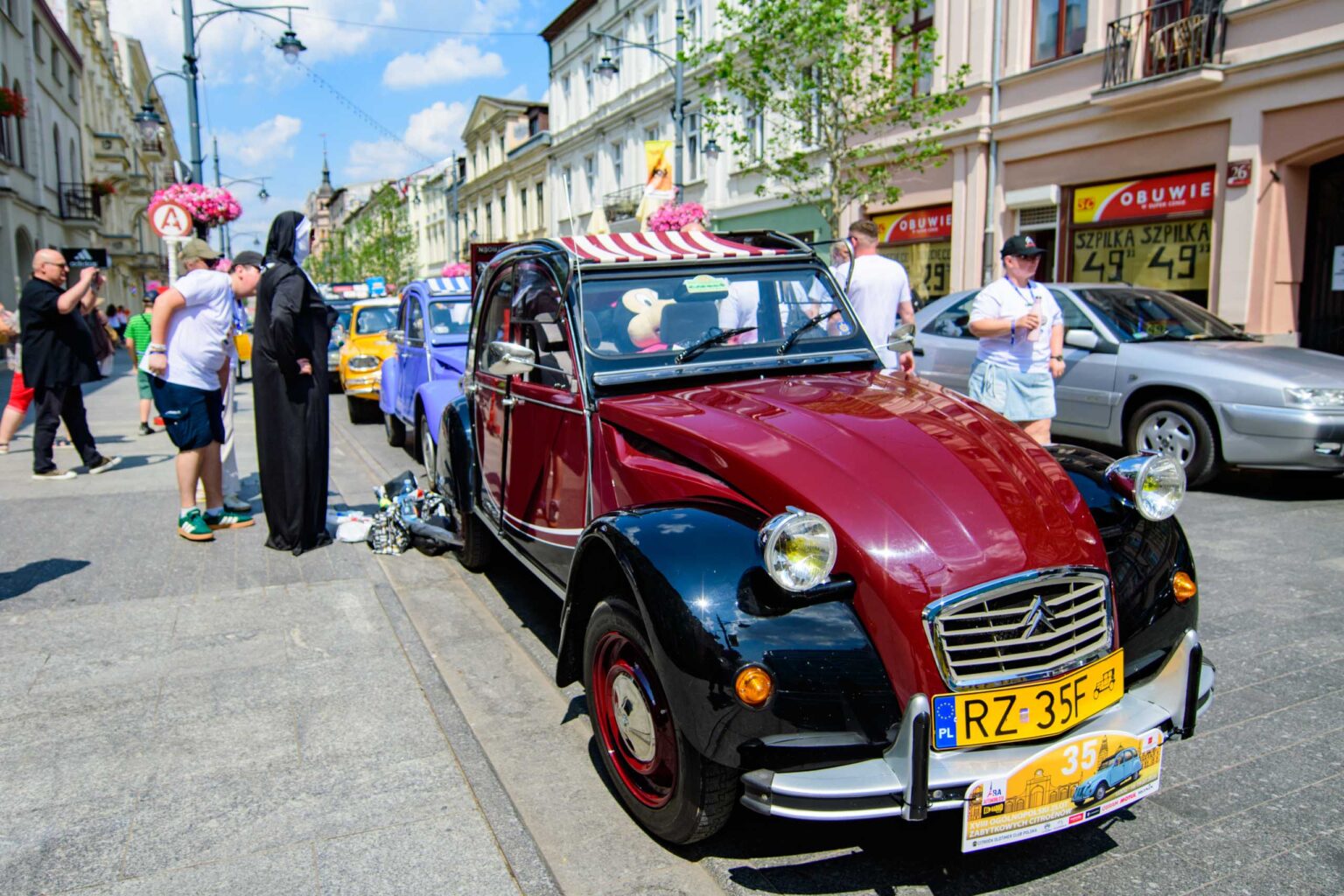 Parada zabytkowych Citroenow fot Sebastian Szwajkowski 7