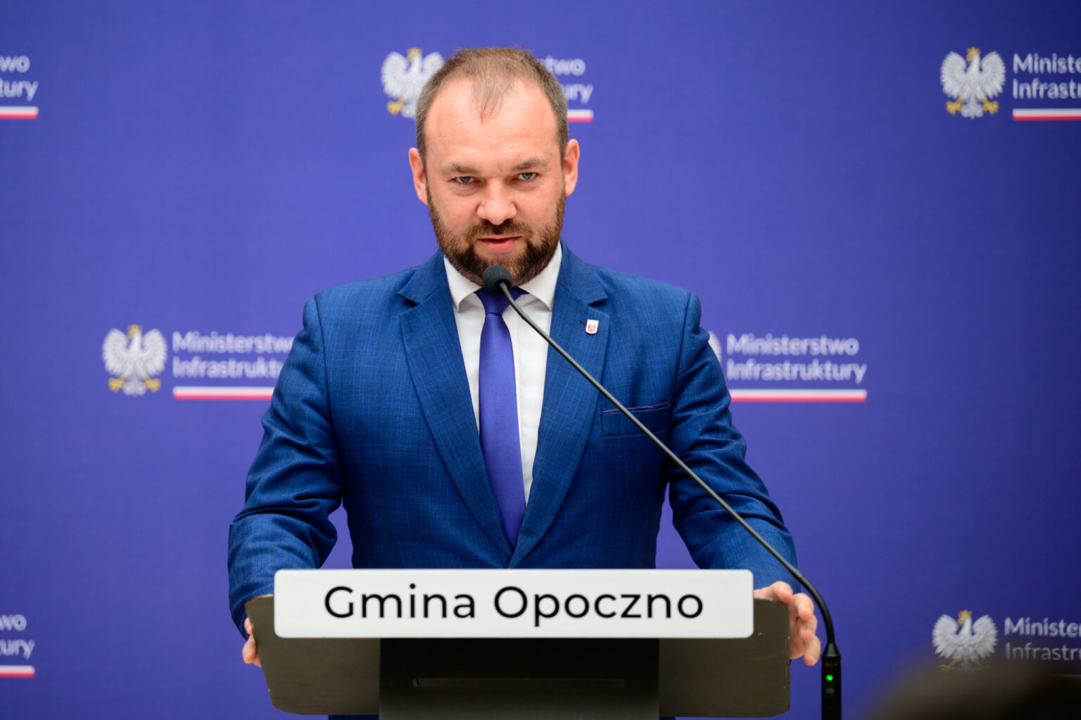 Podpisanie umowy na projekt dworca Opoczno Południe z ministrem Klimczakiem fot Sebastian Szwajkowski_18 Podpisanie umowy na projekt dworca Opoczno Poludnie z ministrem Klimczakiem fot Sebastian Szwajkowski 18
