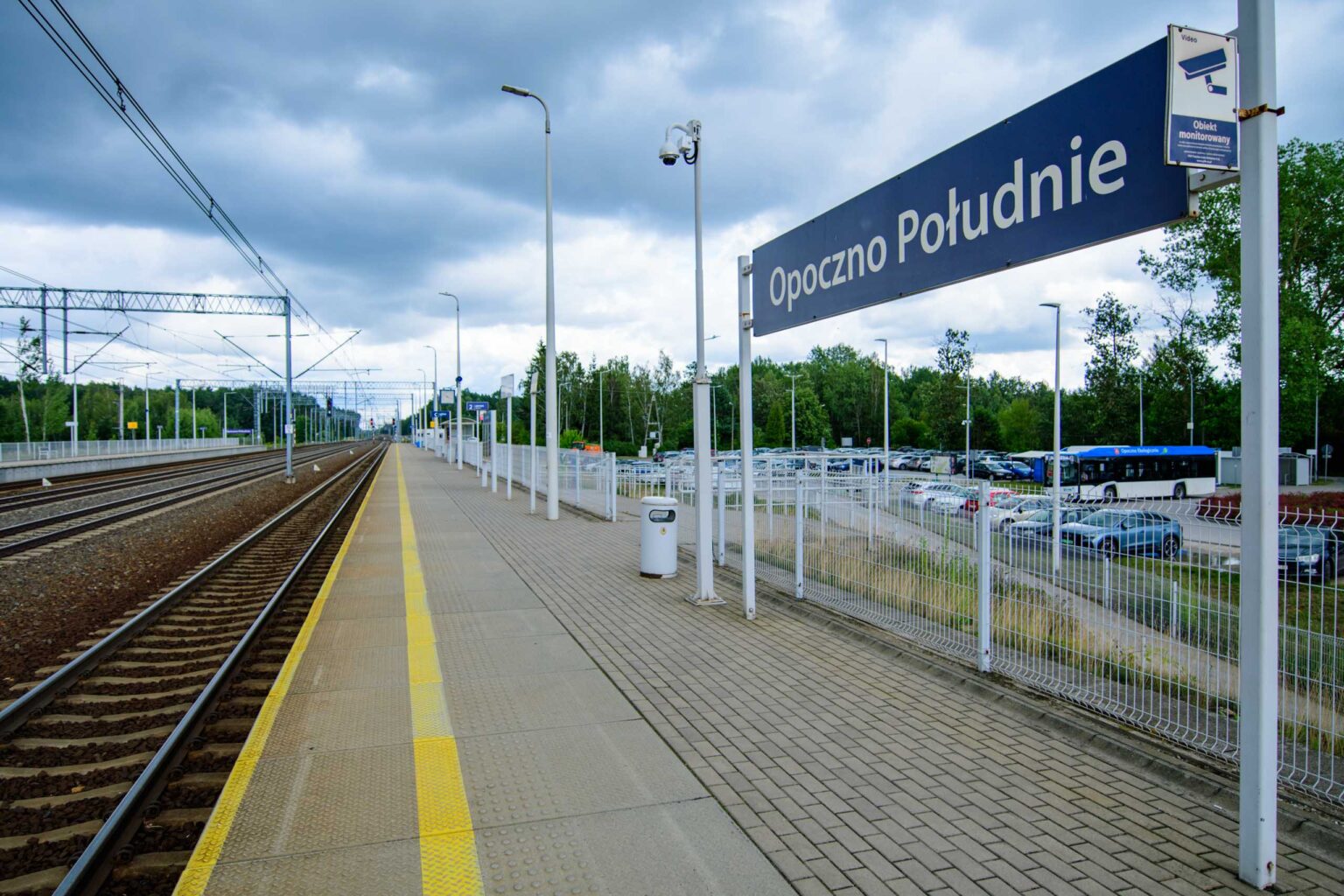 Podpisanie umowy na projekt dworca Opoczno Południe z ministrem Klimczakiem fot Sebastian Szwajkowski_28 Podpisanie umowy na projekt dworca Opoczno Poludnie z ministrem Klimczakiem fot Sebastian Szwajkowski 28
