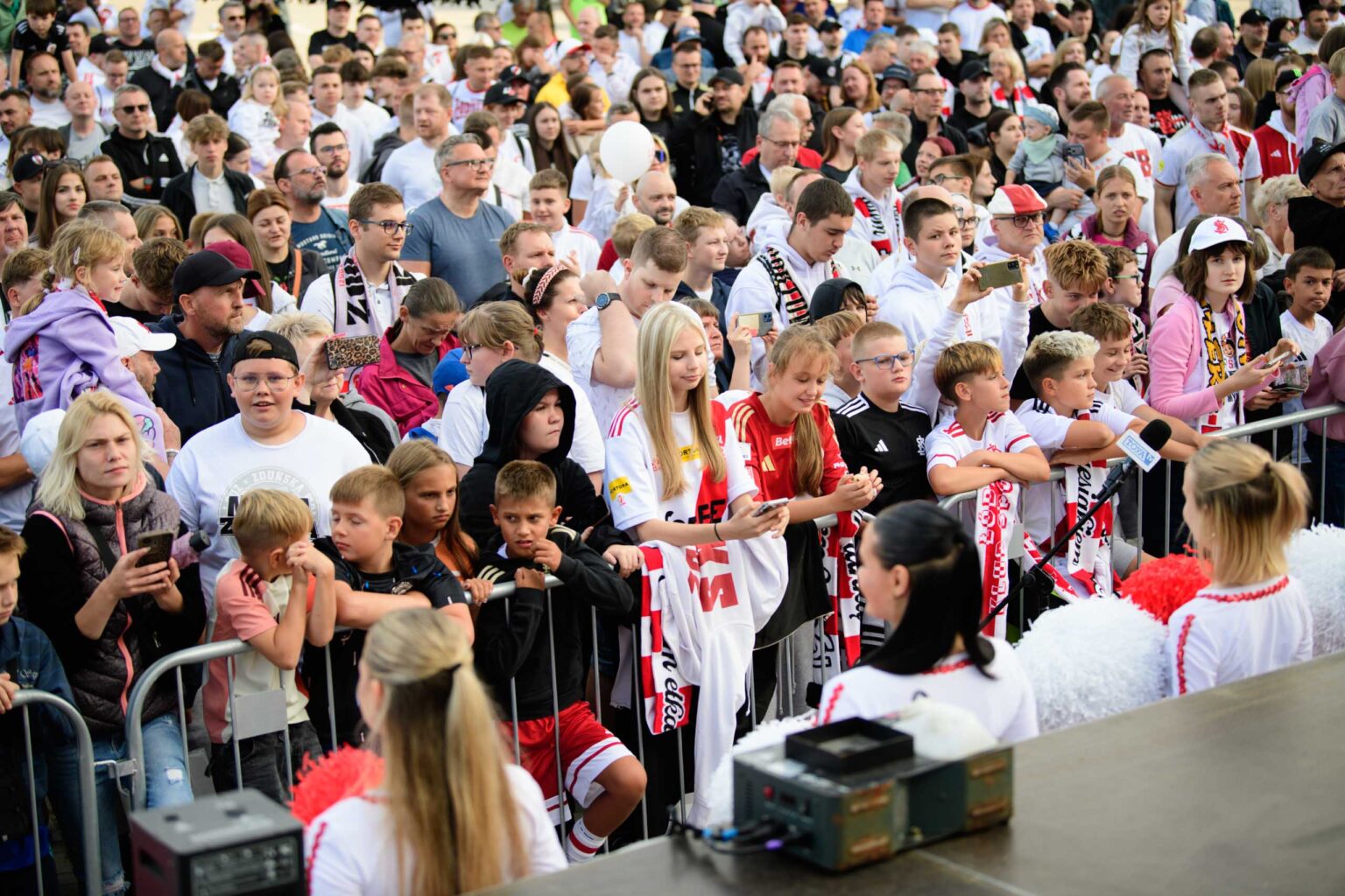 Prezentacja druzyny LKS sezon 2026 2027 fot Sebastian Szwajkowski 24