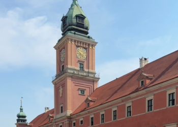 Pod Zamkiem Królewskim | Podróżowanie z radiem