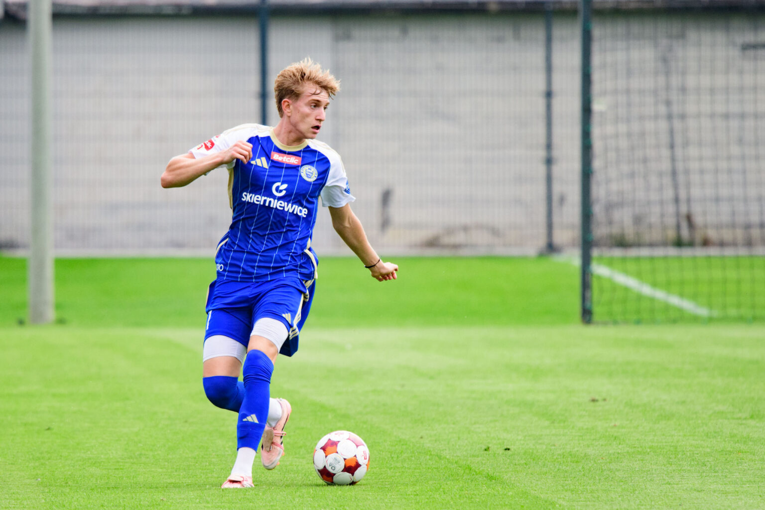 Sparing Unia Skierniewice Legia Warszawa II fot Sebastian Szwajkowski 26