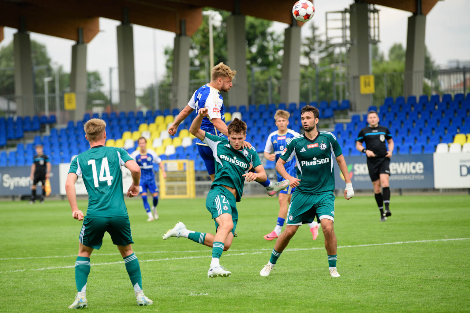Sparing Unia Skierniewice Legia Warszawa II fot Sebastian Szwajkowski 46