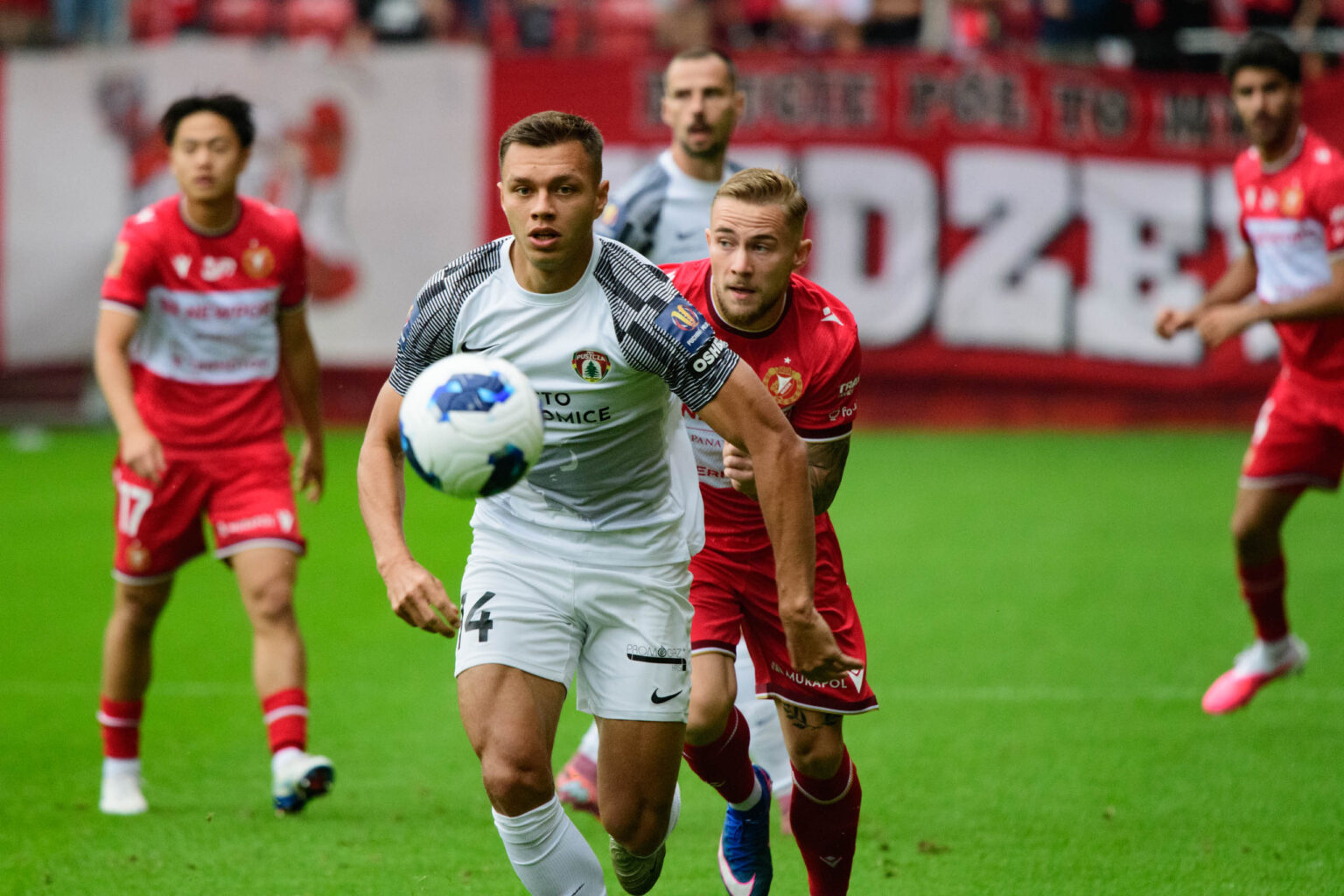 Sparing Widzew Lodz Puszcza Niepolomice fot Sebastian Szwajkowski 5