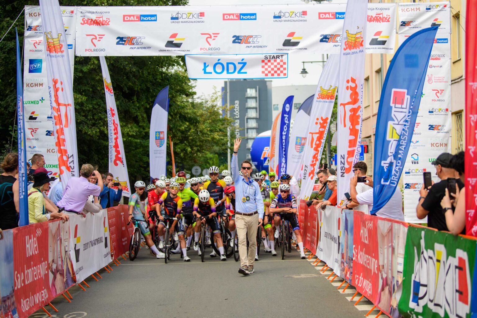 Start 37 Wyścigu Kolarskiego Solidarności i Olimpijczyków fot Sebastian Szwajkowski_14 Start 37 Wyscigu Kolarskiego Solidarnosci i Olimpijczykow fot Sebastian Szwajkowski 14