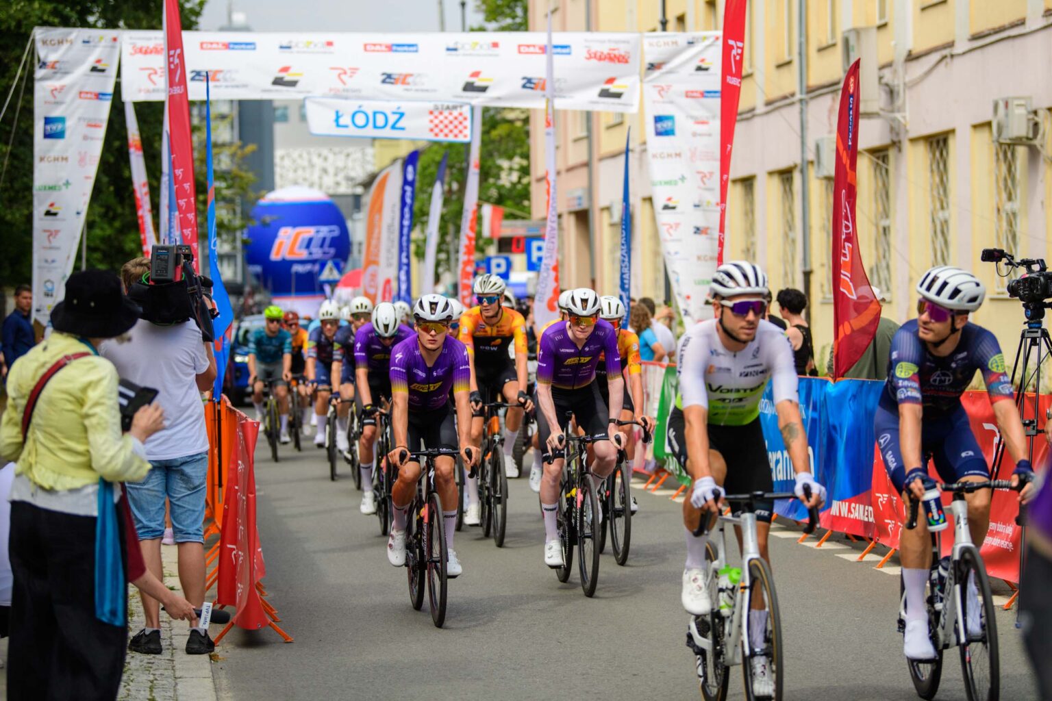 Start 37 Wyścigu Kolarskiego Solidarności i Olimpijczyków fot Sebastian Szwajkowski_19 Start 37 Wyscigu Kolarskiego Solidarnosci i Olimpijczykow fot Sebastian Szwajkowski 19