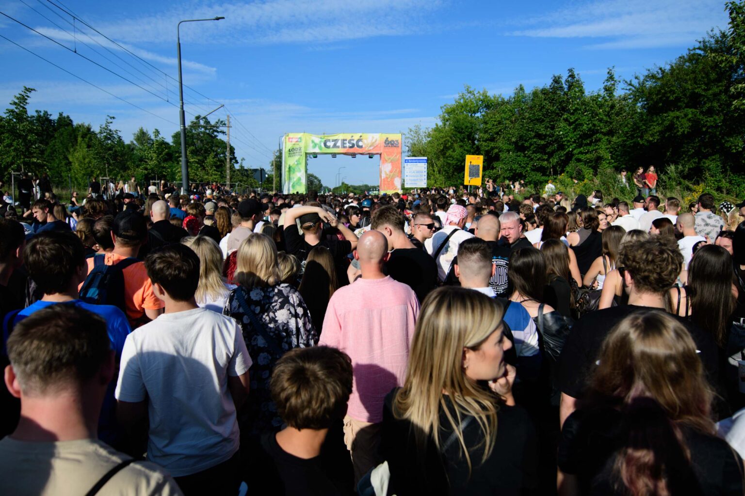 Tlumy na Lodz Summe Festival fot Sebastian Szwajkowski