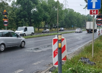 Kiedy rozpocznie się remont Palki? Przygotowania do prac również na Strykowskiej 10 Kiedy rozpocznie się remont Palki? Są już znaki, jednak robotników brak