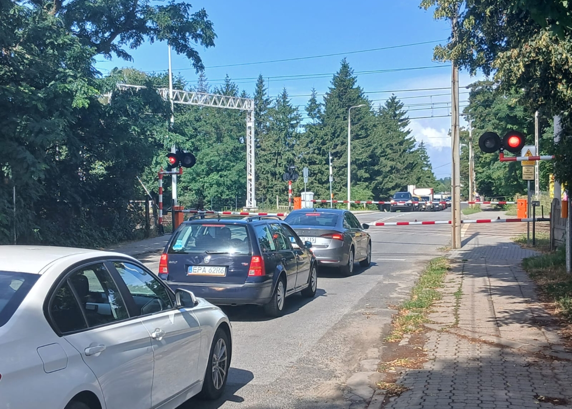 Drugi tunel pod torami powstanie w Pabianicach. Ma odciążyć ruch na Zatorzu [ZDJĘCIA]