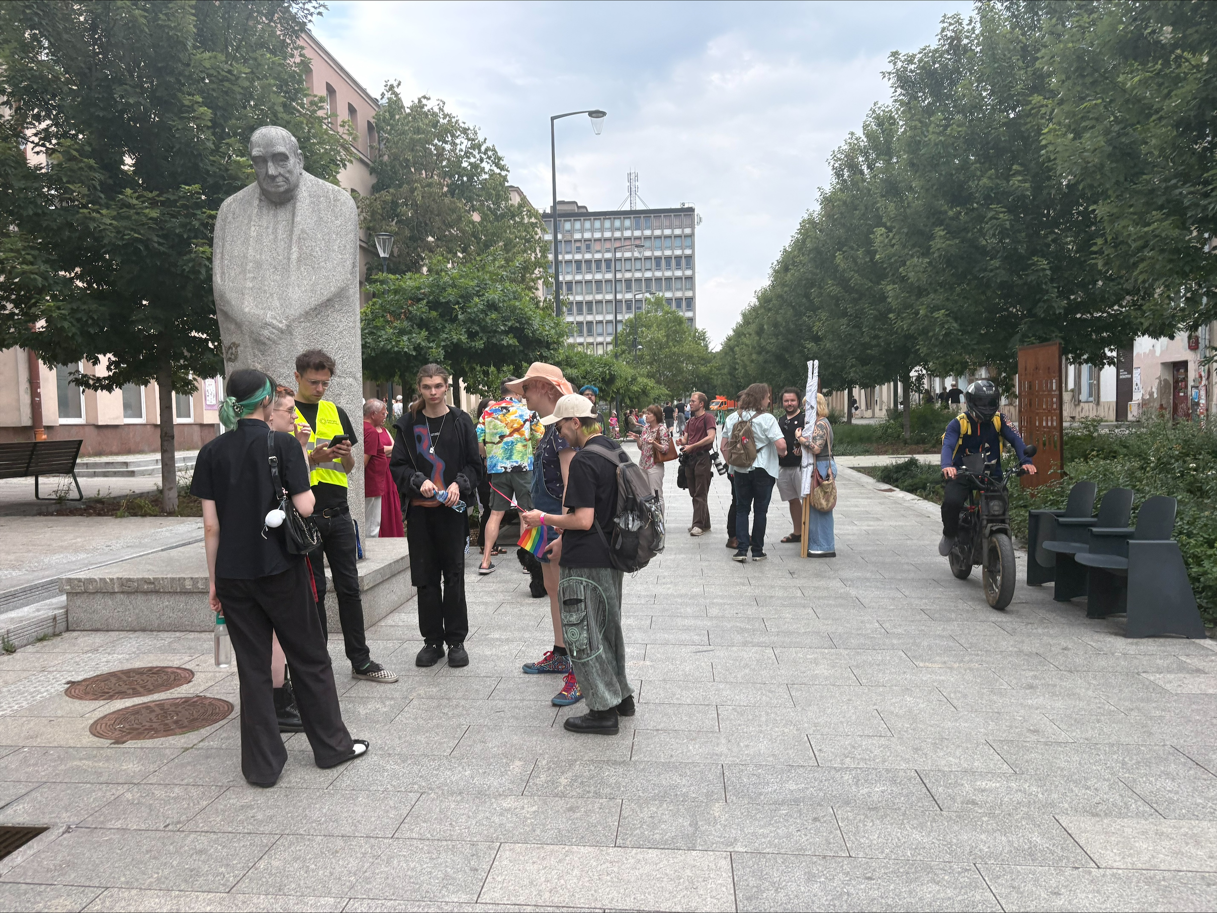 Łodzianie wyszli na ulicę. Protestowali przeciwko wetu prezydenta 3 Manifestacja w Łodzi