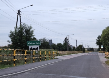 Samorządowcy z Uniejowa bohaterami prześmiewczych teledysków. W tle biogazownia i protest przeciwko jej budowie