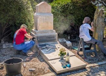 Kwatera wojenna w Zgierzu przechodzi gruntowny remont. Powstanie 7 brakujących krzyży