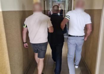 72-latek zatrzymany na targowisku w Łodzi. Interesowały go cudze torebki i kieszenie