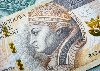Błędy w umowach bankowych. Czym jest sankcja kredytu darmowego i kiedy można z niej skorzystać?