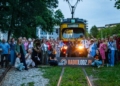 Radiowy tramwaj znów na ulicach Łodzi. Za nami ostatni „Przystanek Radiość” w tym roku [ZDJĘCIA]