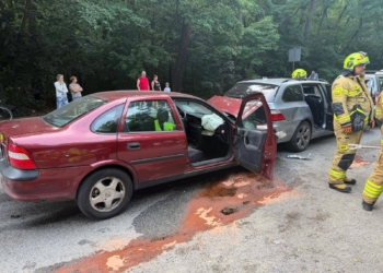Wypadek w Buczku, obok przechodziła pielgrzymka. Autami podróżowało kilkanaście osób