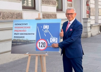 Kierowcy mają wiedzieć, jaki limit obowiązuje na odcinkowym pomiarze prędkości. Jest propozycja zmian 1 Kierowcy mają wiedzieć, jaki limit obowiązuje na odcinkowym pomiarze prędkości. Jest propozycja zmian