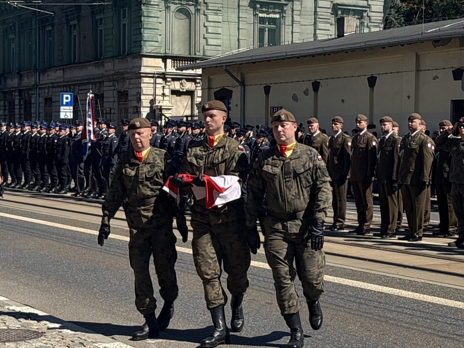 Obchody Święta Wojska Polskiego w Łodzi, fot. Jakub Jędrzejewski IMG 5339