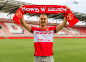 Kolejny nowy w szatni Widzewa. Stipe Biuk podpisał kontrakt do 2029 roku