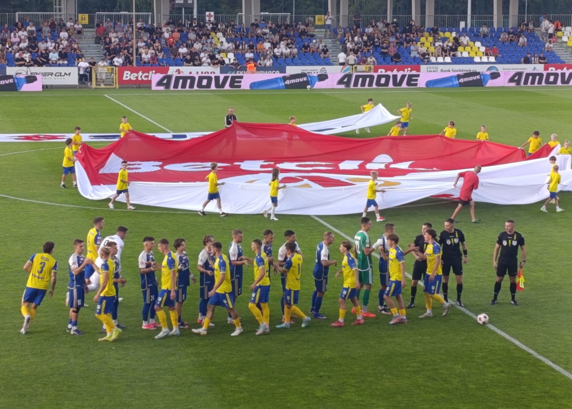 Historyczna wygrana Unitów! Unia Skierniewice – Arka Gdynia 2:0 [ZDJĘCIA]
