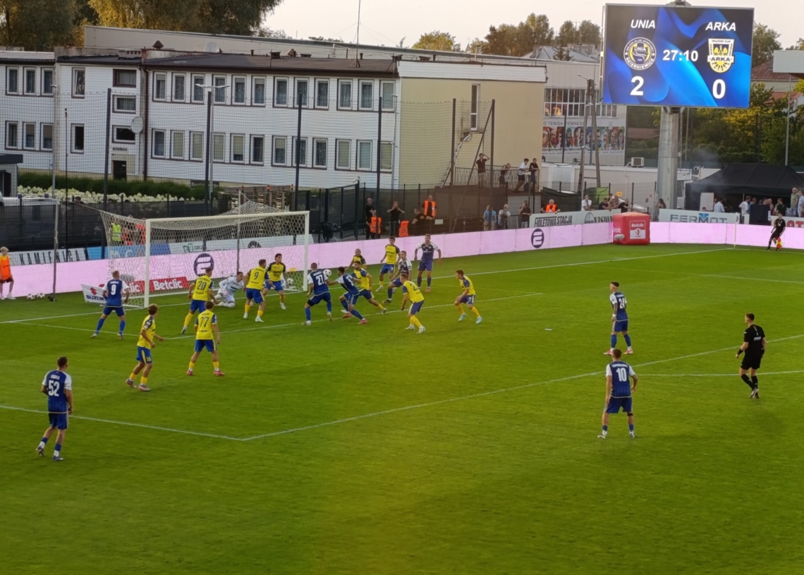 Historyczna wygrana Unitów! Unia Skierniewice – Arka Gdynia 2:0 [ZDJĘCIA]