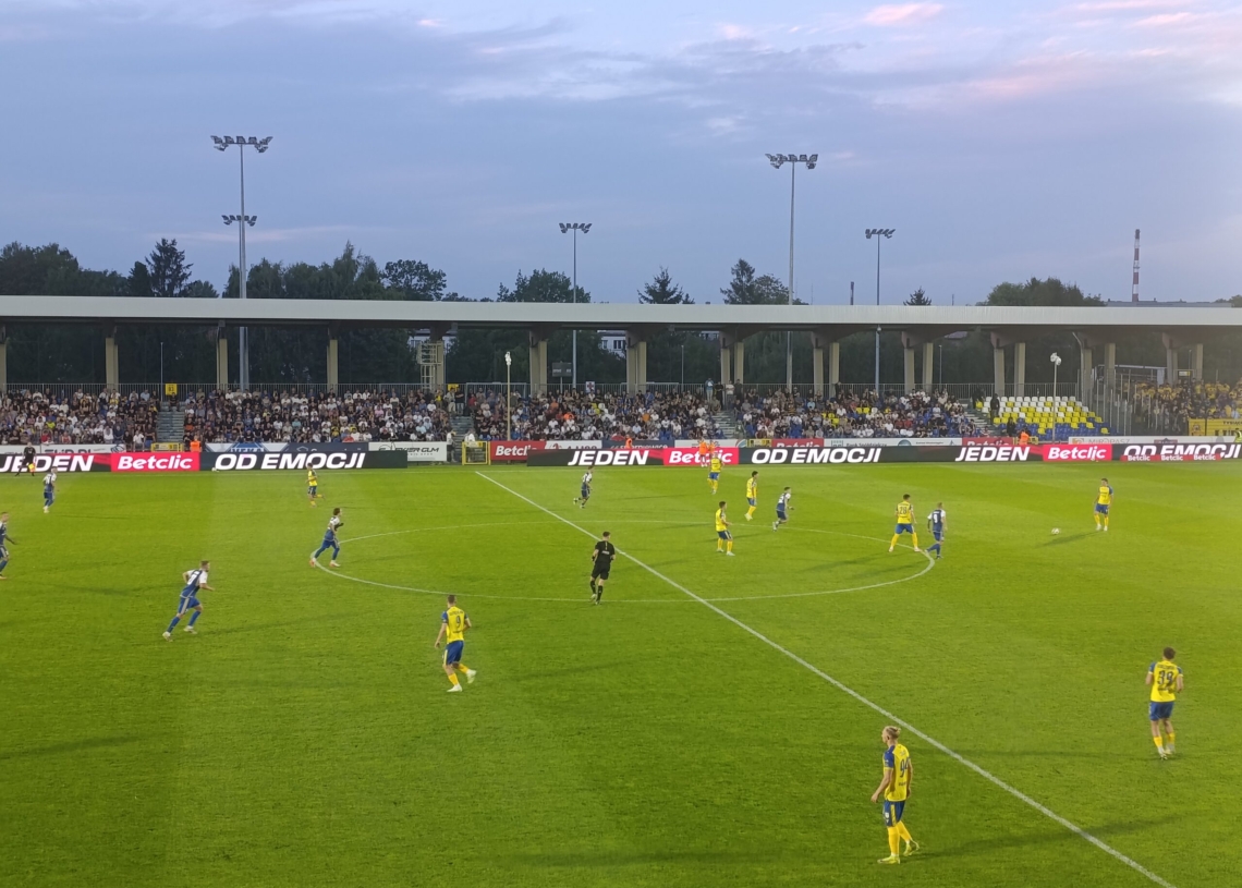 Historyczna wygrana Unitów! Unia Skierniewice – Arka Gdynia 2:0 [ZDJĘCIA]