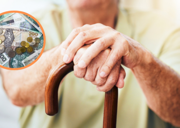 ZUS przyspiesza wypłatę emerytur i rent. Świadczenia trafią do seniorów wcześniej