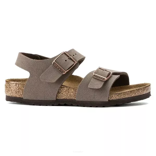 Czy damskie sandały Birkenstock New York to idealny wybór na sezon festiwalowy i miejskie wędrówki? 2 Czy damskie sandały Birkenstock New York to idealny wybór na sezon festiwalowy i miejskie wędrówki?