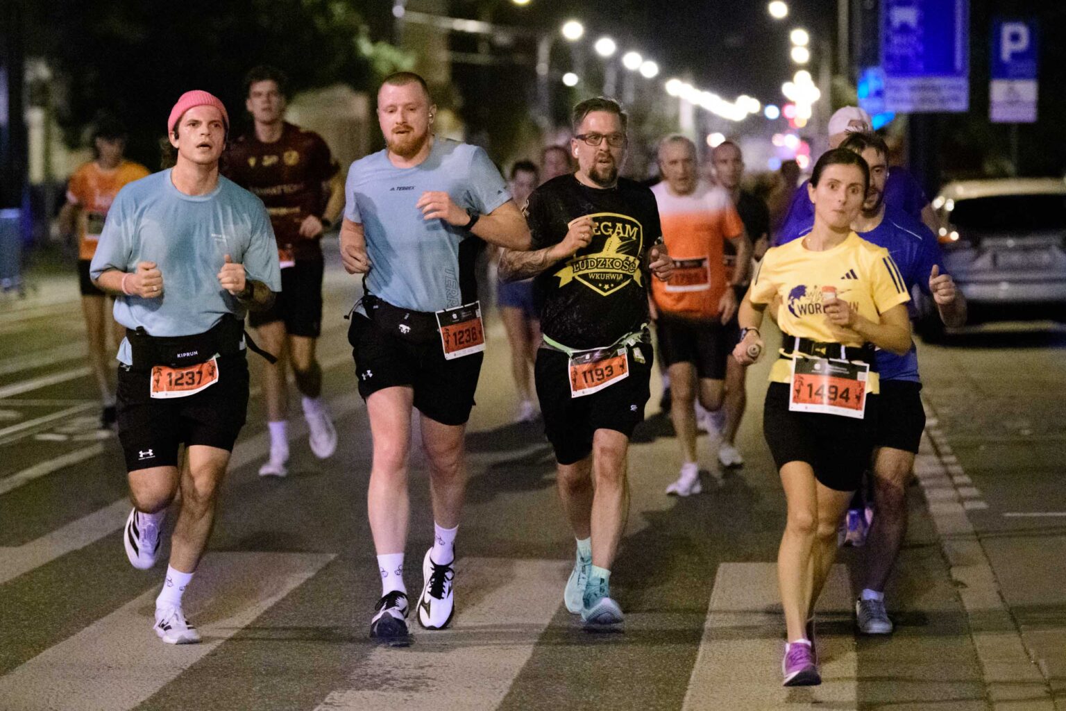 1 wieczorny polmaraton w Lodzi fot Sebastian Szwajkowski 18