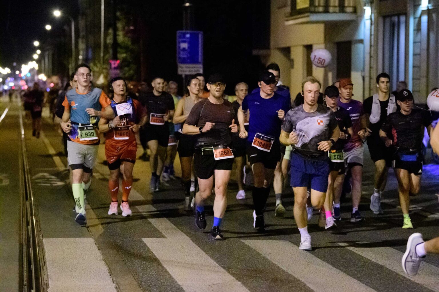 1 wieczorny półmaraton w Łodzi fot Sebastian Szwajkowski (21) 1 wieczorny polmaraton w Lodzi fot Sebastian Szwajkowski 21