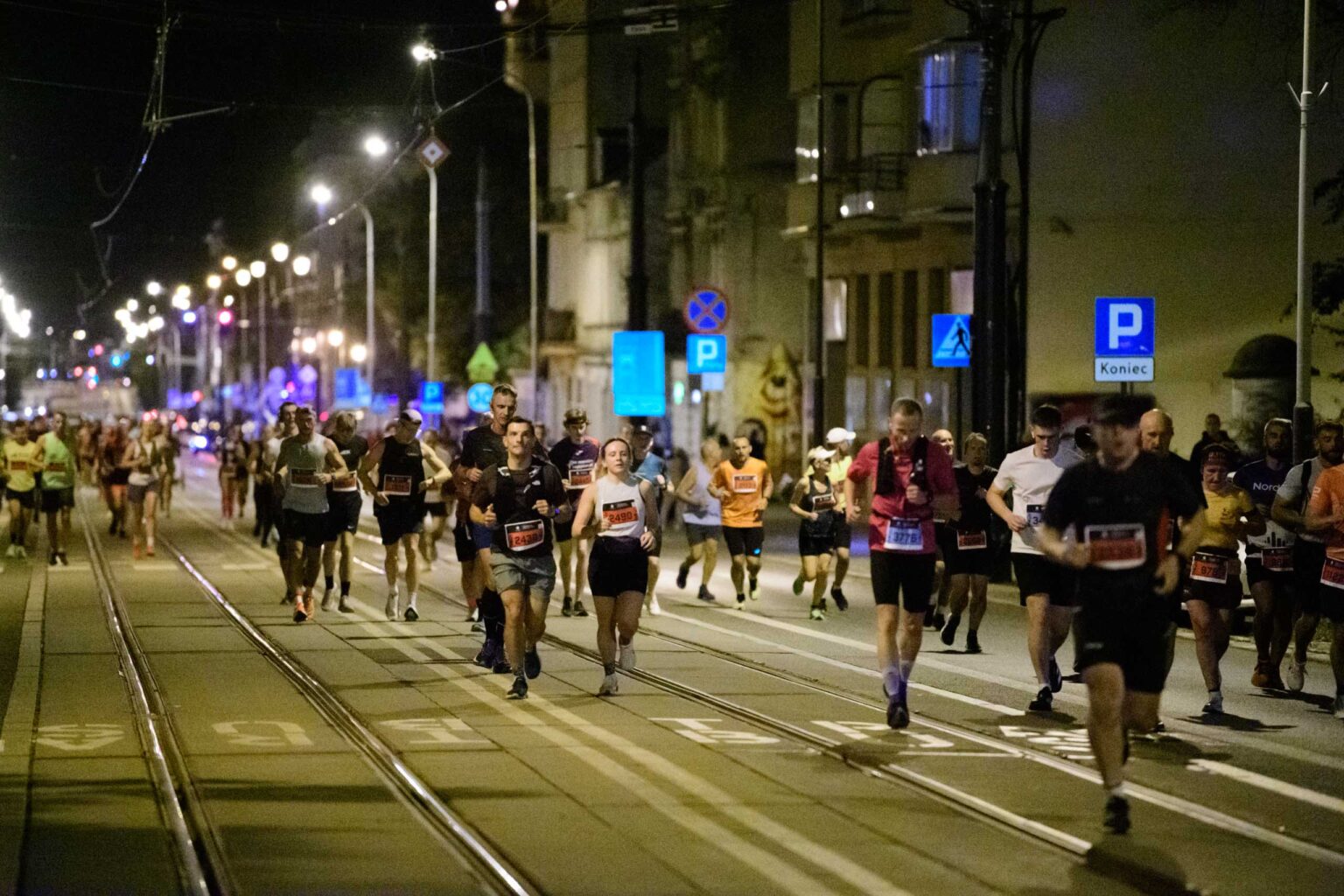1 wieczorny półmaraton w Łodzi fot Sebastian Szwajkowski (23) 1 wieczorny polmaraton w Lodzi fot Sebastian Szwajkowski 23