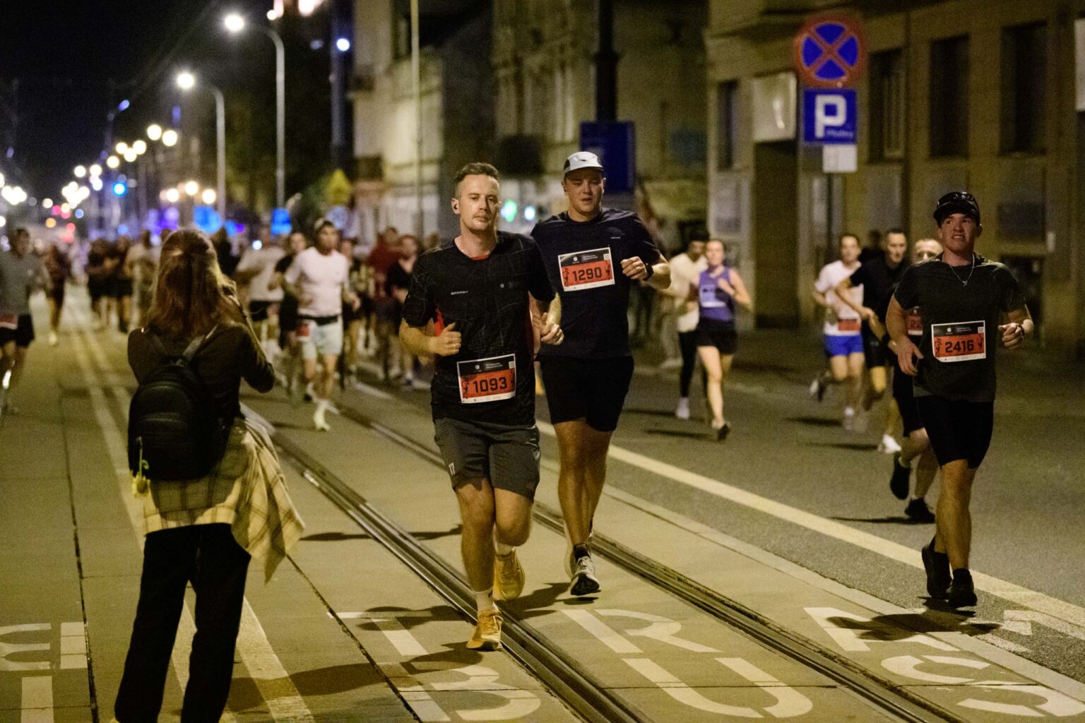1 wieczorny półmaraton w Łodzi fot Sebastian Szwajkowski (26) 1 wieczorny polmaraton w Lodzi fot Sebastian Szwajkowski 26