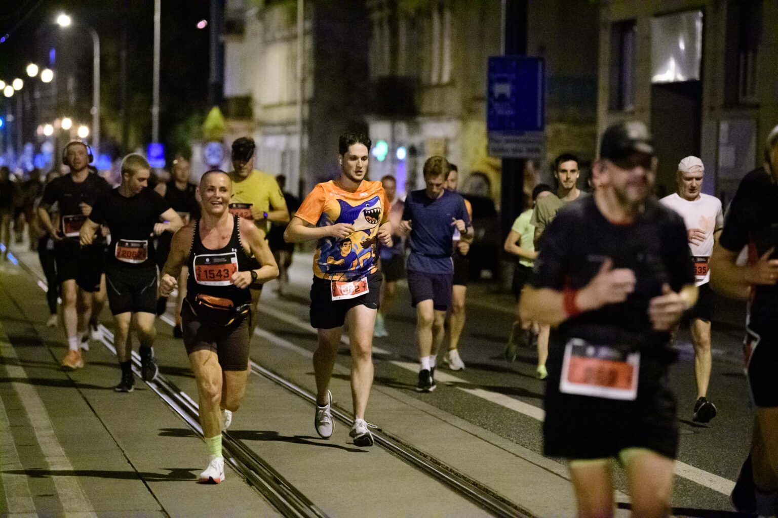 1 wieczorny półmaraton w Łodzi fot Sebastian Szwajkowski (27) 1 wieczorny polmaraton w Lodzi fot Sebastian Szwajkowski 27