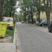 Niebezpiecznie na ulicy Okrzei w Łodzi. Mieszkańcy czekają na progi zwalniające