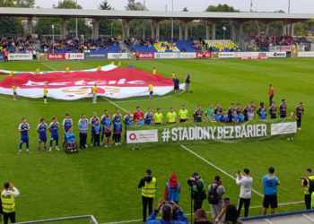Unia Skierniewice - Pogoń Grodzisk Mazowiecki [RELACJA NA ŻYWO]