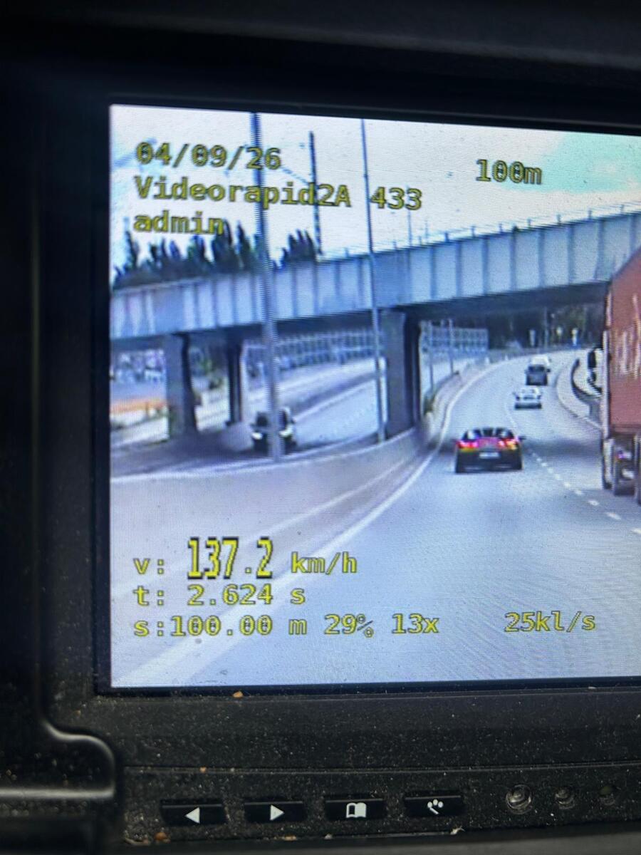 137 km/h przez Łódź i sądowy zakaz prowadzenia. 31-latek wpadł na al. Bartoszewskiego