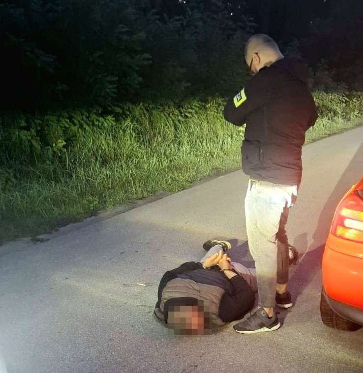 Ukradł biżuterię i zegarki warte 40 tysięcy złotych. 42-latek zatrzymany