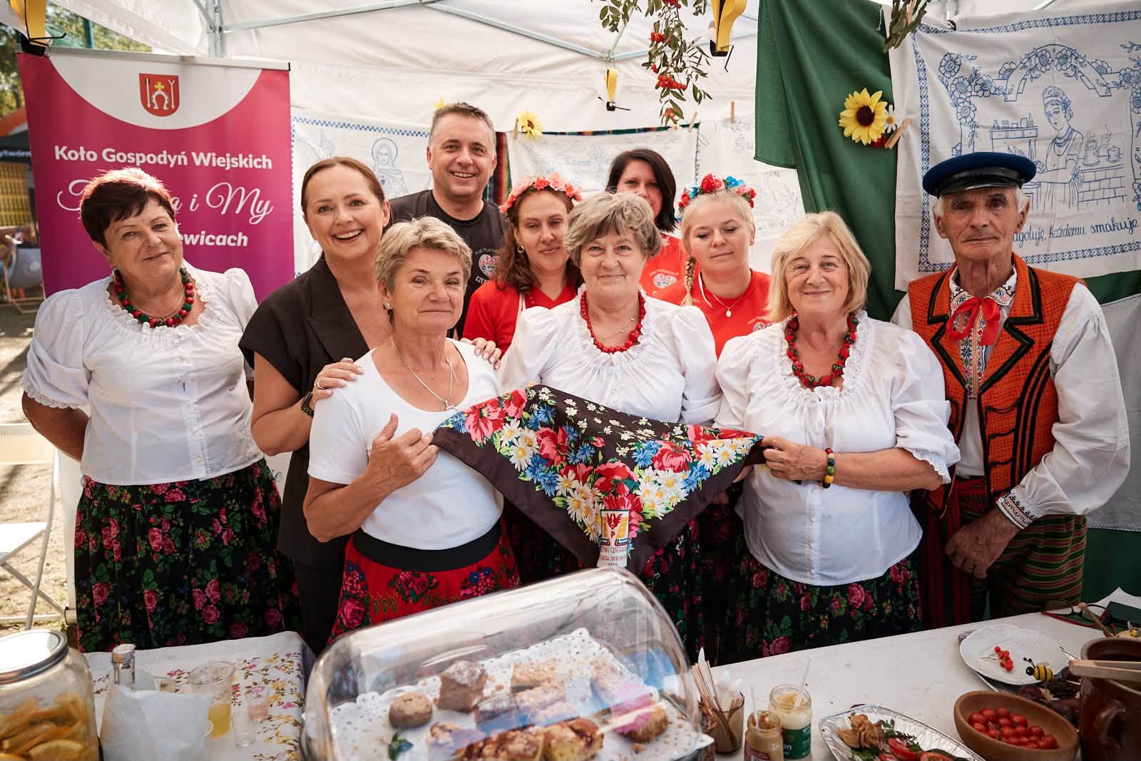 „Królik po dworsku” podbił Warszawę. Koło z Czerniewic trzecie w Polsce