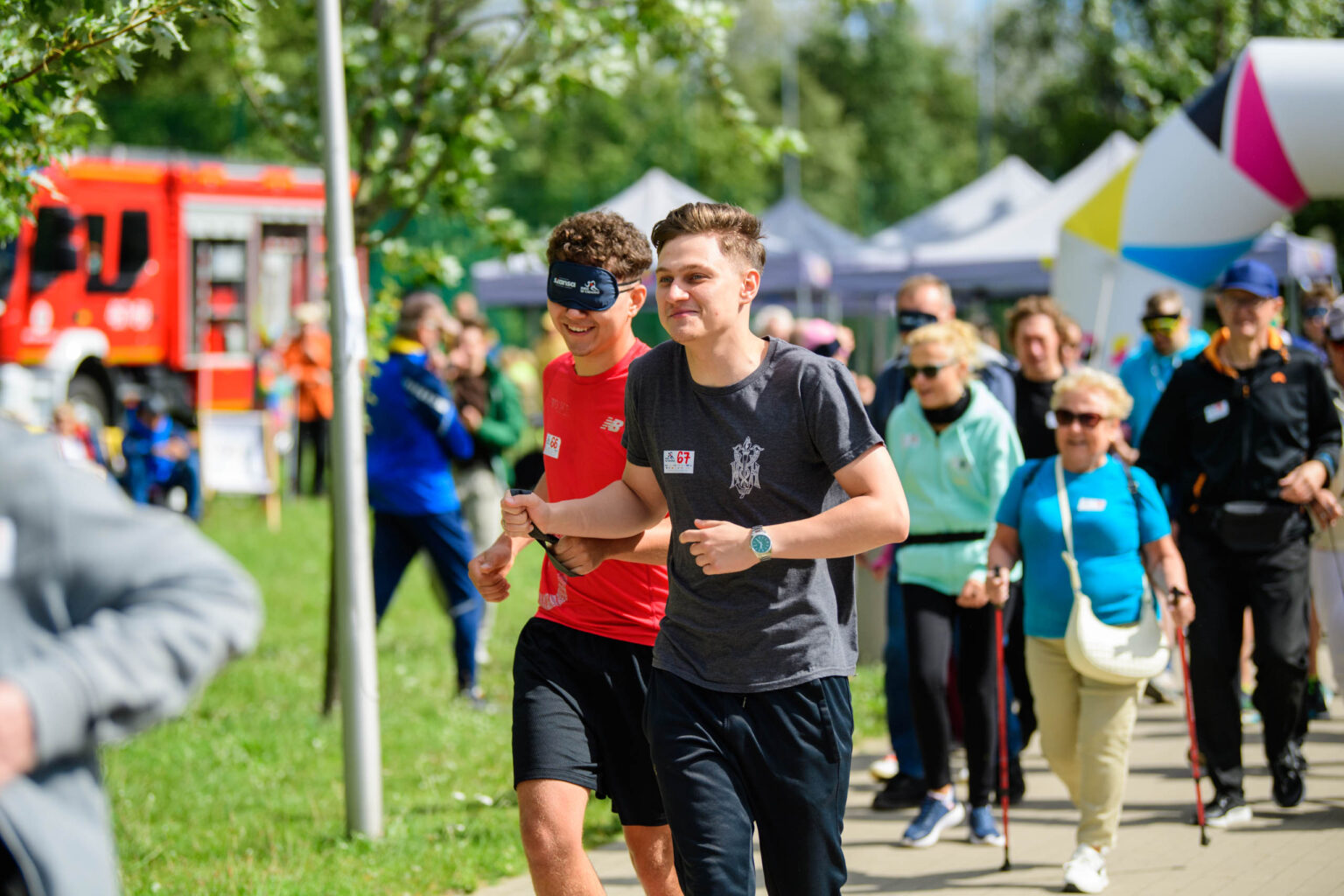 Bieg w Ciemno na Stawach Jana fot Sebastian Szwajkowski 13