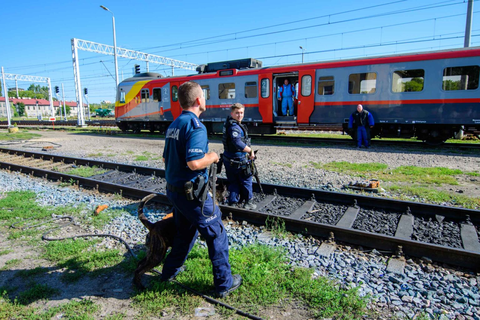 Ćwiczenia policji z PKP fot Sebastian Szwajkowski Cwiczenia policji z PKP fot Sebastian Szwajkowski