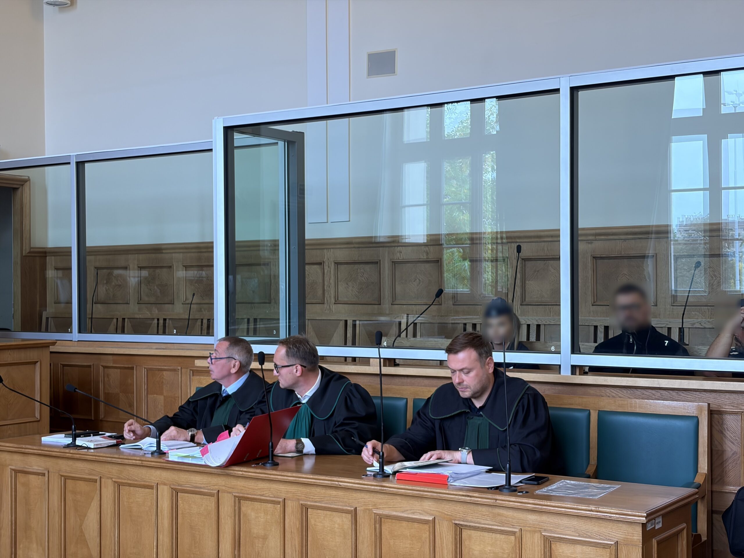 Nie ruszył proces w sprawie zeszłorocznego zabójstwa na Piotrkowskiej w Łodzi. Jeden z oskarżonych nie stawił się w sądzie