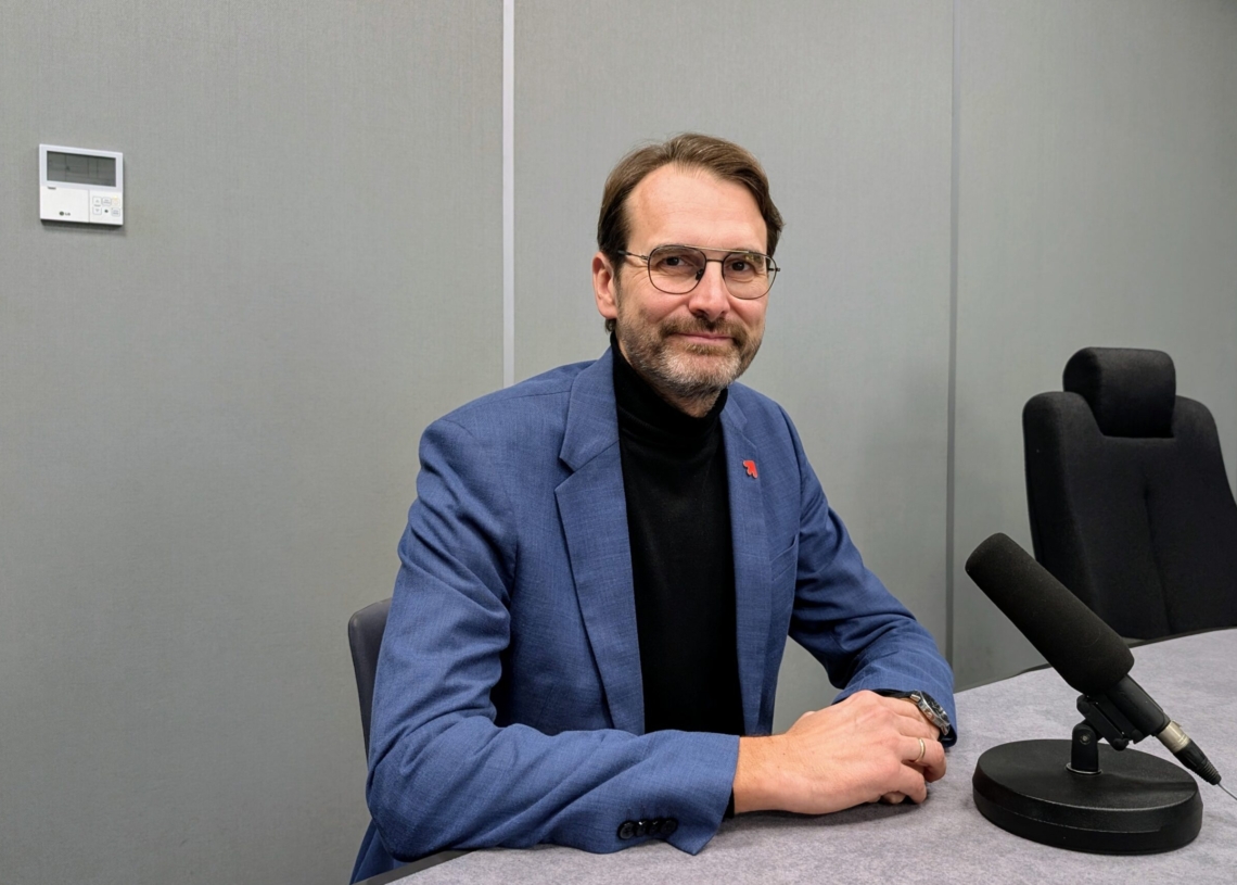 Grupa szybkiego reagowania na Uniwersytecie Łódzkim. Gościem RŁ rektor Rafał Matera 1 Czy łódzcy studenci są bezpieczni? UŁ stawia na patrol całodobowy. Gościem RŁ rektor Rafał Matera