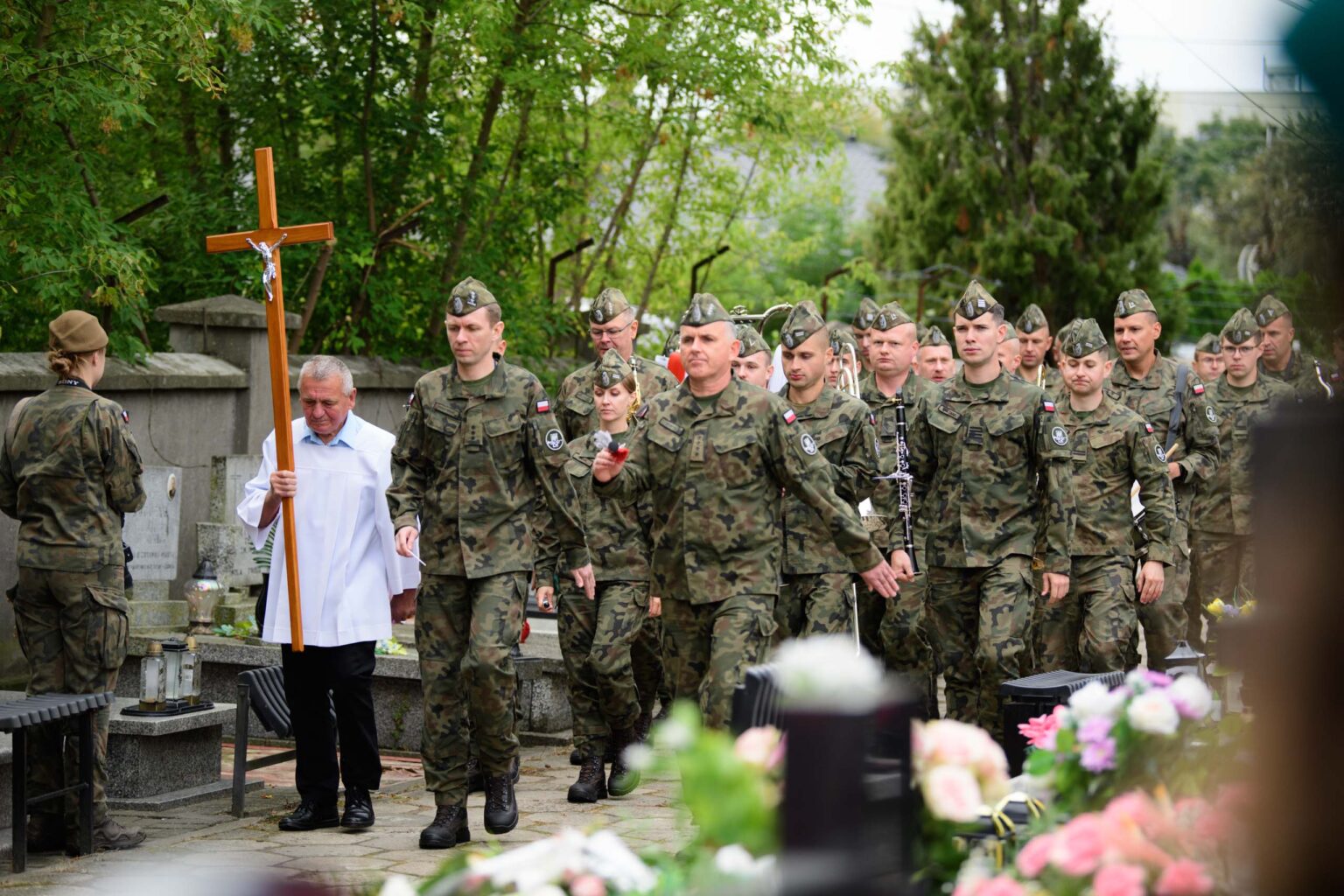Pogrzeb ofiar obozu przy Przemyslowej z Prezydentem Karolem Nawrockim fot Sebastian Szwajkowski 36